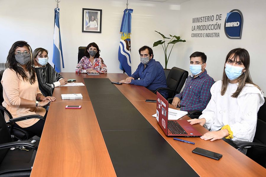 Reunión en el Ministerio de la Producción. 